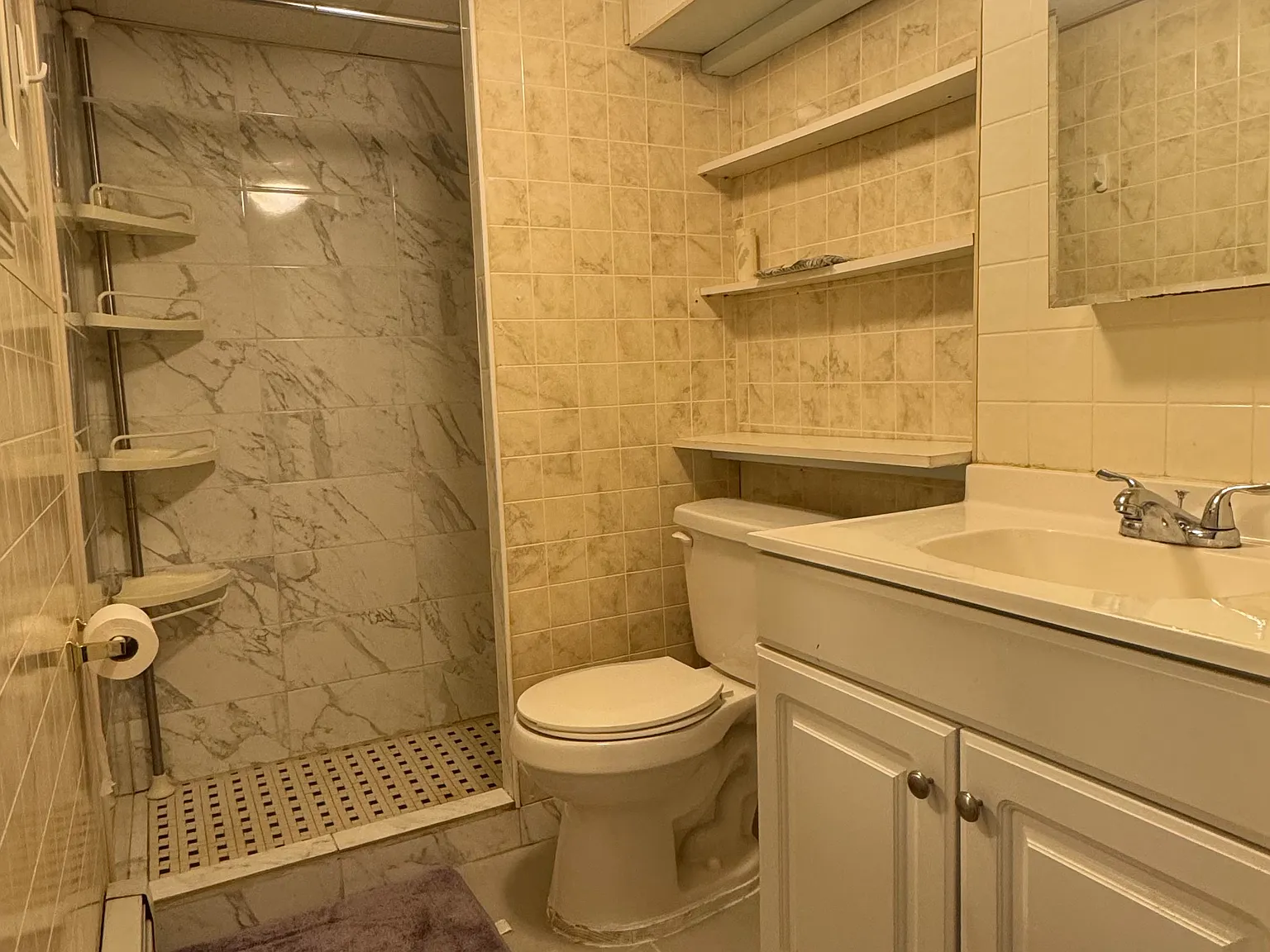 1 bed, 850 sqft, $1,450 — Photo 3