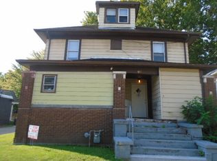 801 W North St APT 2, Muncie, IN 47303