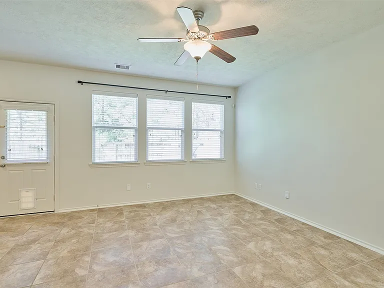 327 Bloomhill Pl — Photo 12