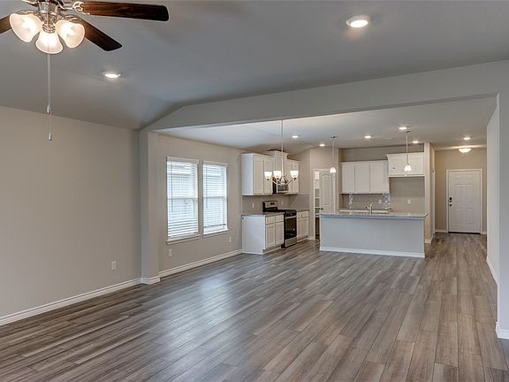 4th image of 1164 Patriot Dr
