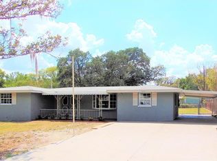 5846 Lake Grove Dr, Lakeland, FL 33809