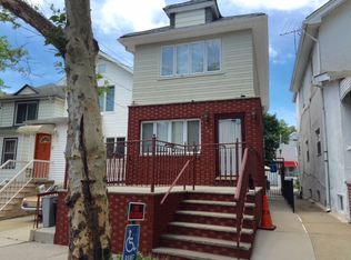 380 Van Sicklen St, Brooklyn, NY 11223