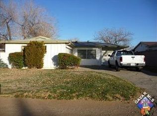 37904 10th St E, Palmdale, CA 93550