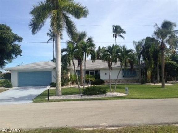 2nd image of 2404 Carambola Ln