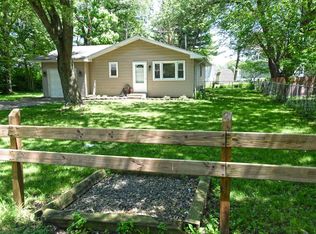 3607 Wisconsin St, New Chicago, IN 46342