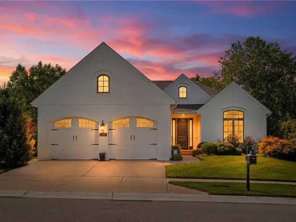 8430 N Donnelly Ct, Kansas City, MO 64157