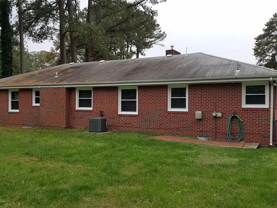 2nd image of 5212 Amherst Dr