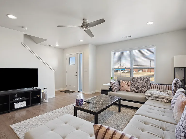 2217 Saint Andrews Dr — Photo 4