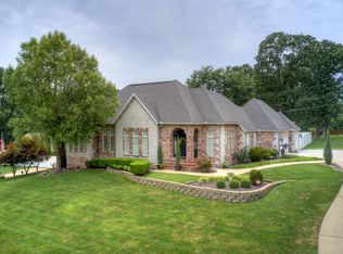 4720 Wendi Rd, Joplin, MO 64804