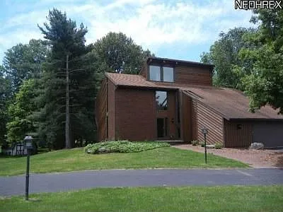 3265 Hummingbird Hill Dr photo 1