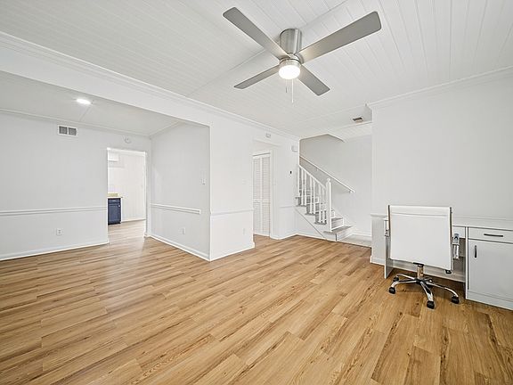 4th image of 3244 Yorkborough Way