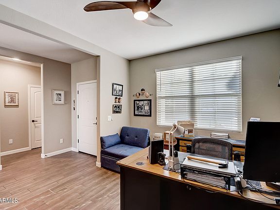 4th image of 30410 W VALE Drive
