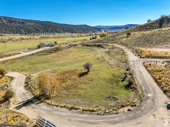353 Green Hill Ln, Coalville, UT 84017