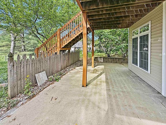 5th image of 3201 E Kristen Ct