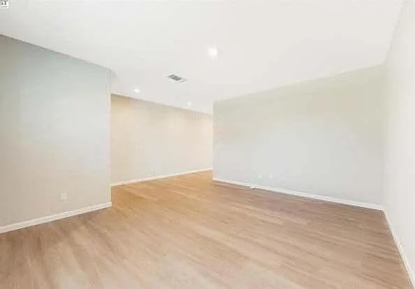 8824 Polka Way — Photo 3