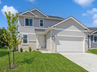 3050 Durham Rd, Waukee, IA 50263