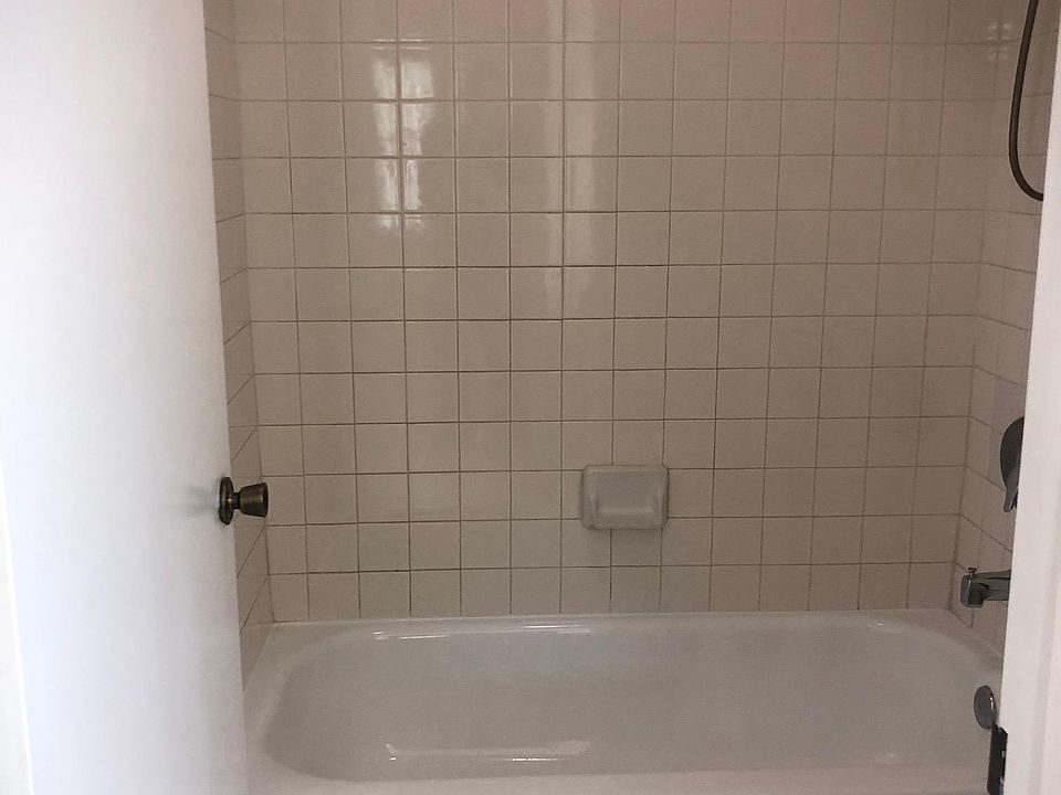 1st image of 1150 N Liberty Ave #1150L