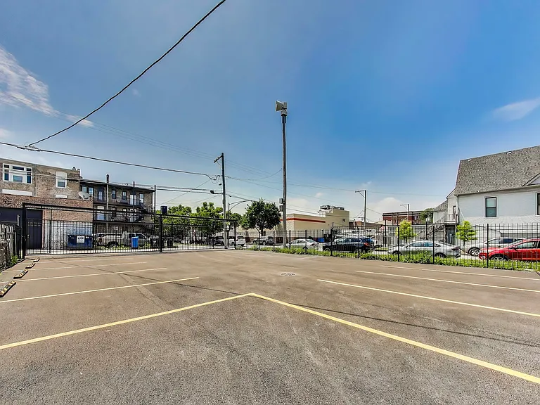 2023 N Drake Ave #2S — Photo 24