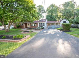 519 Parkvale Ave, Langhorne, PA 19047