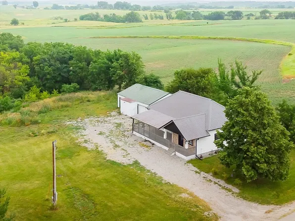 52752 270th Ave, Chariton, IA 50049