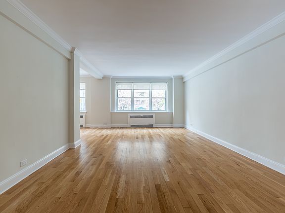 3rd image of 41 Park Ave APT 2E