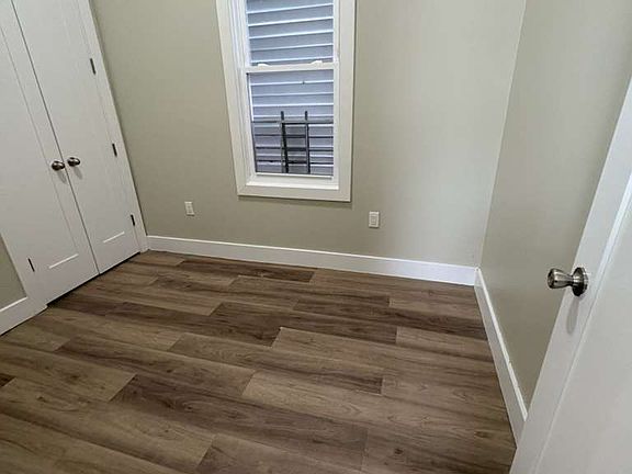 3rd image of 63 16th Ave #1