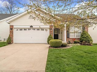 52 Soenker Cir, Saint Peters, MO 63376