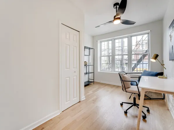 388 Communipaw Avenue image 11 of 22