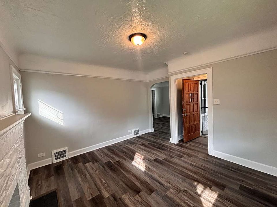 1st image of 907 Rondel Rd