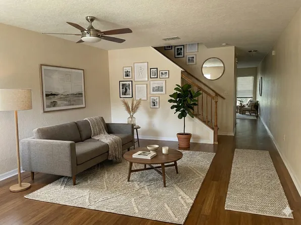 5361 River Rock Rd, Lakeland, FL 33809