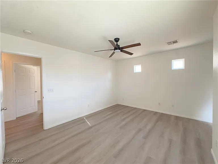 6952 Graceful Cloud Ave — Photo 9