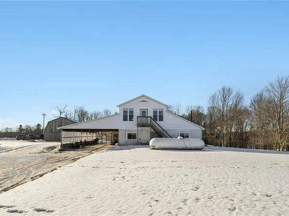 2753 Hemlock Lake Rd, Rossiter, PA 15772