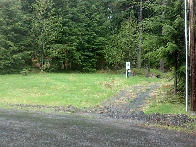 1st image of 105 Paradise Dr