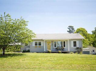 20 Macy Ct, Taylorsville, NC 28681