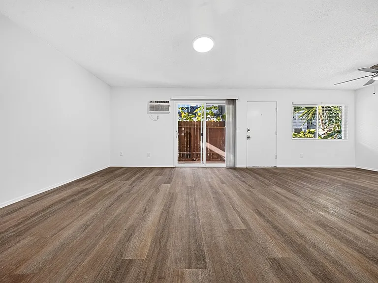 5650 Fair Ave — Photo 29