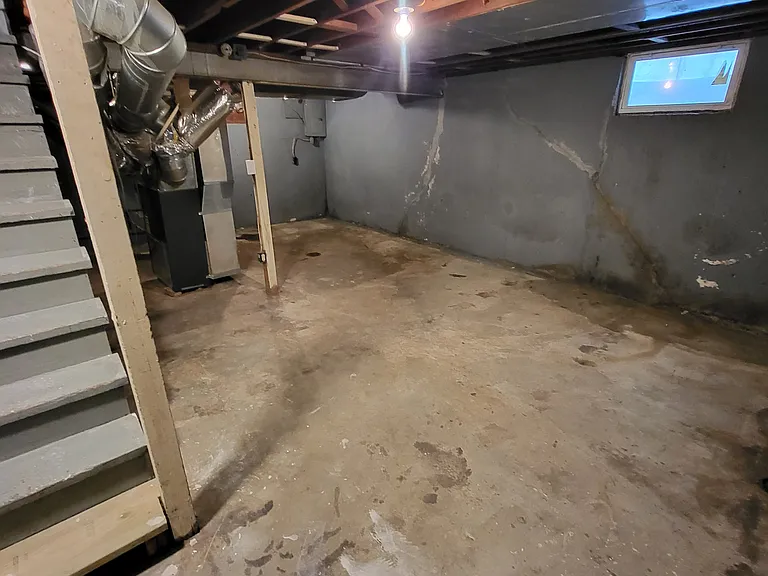 5527 Wabash Ave — Photo 13
