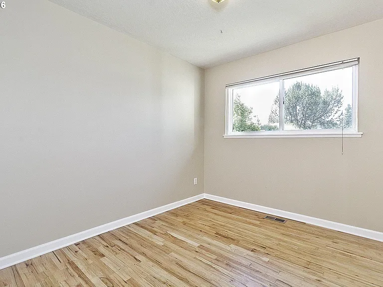 17880 NW Tillamook Dr — Photo 8