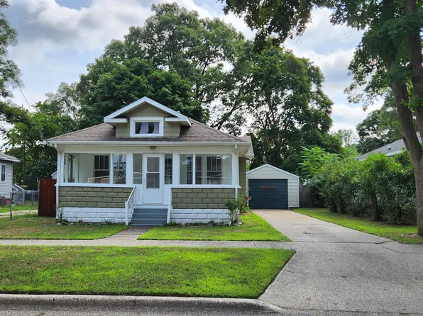 1046 Oakgrove St, Muskegon, MI 49442
