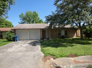 9383 Valley Bnd, San Antonio, TX 78250
