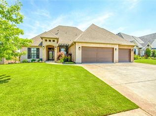 400 Idabel Bridge Cir, Edmond, OK 73034