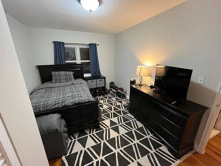 61 Selkirk Rd #4 — Photo 13