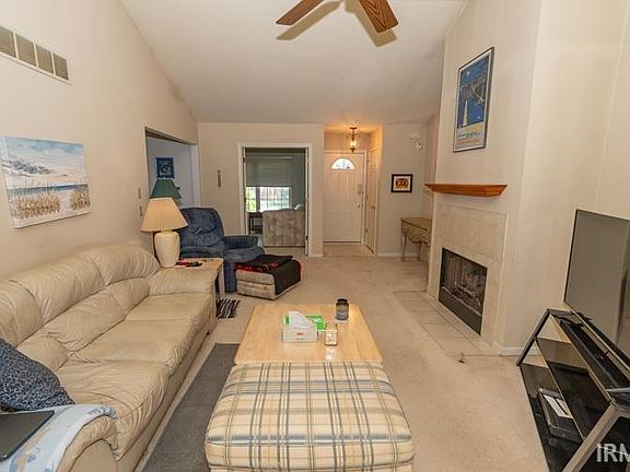 4th image of 720 Copperfield Dr S
