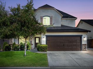 6712 W Lucas Dr, Fresno, CA 93722