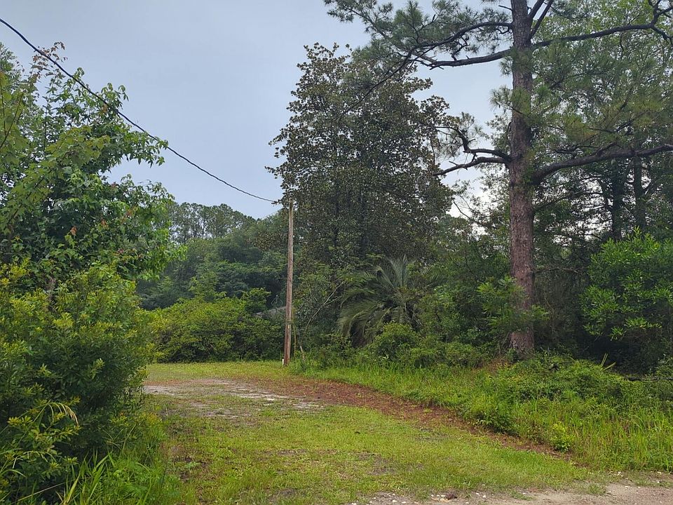 2nd image of 311 Colesburg Tompkins Rd