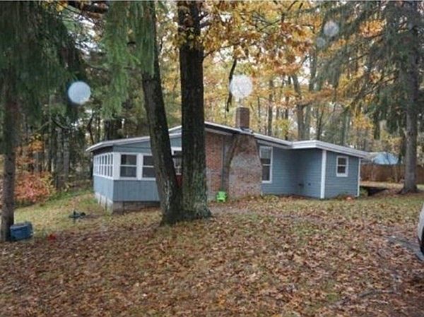 1st image of 88 Hiland Rd