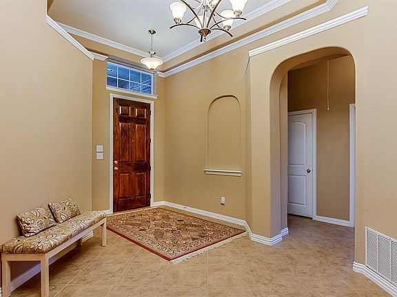4th image of 2224 Gulfstream Dr
