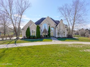 12038 Hunting Crest Dr, Prospect, KY 40059