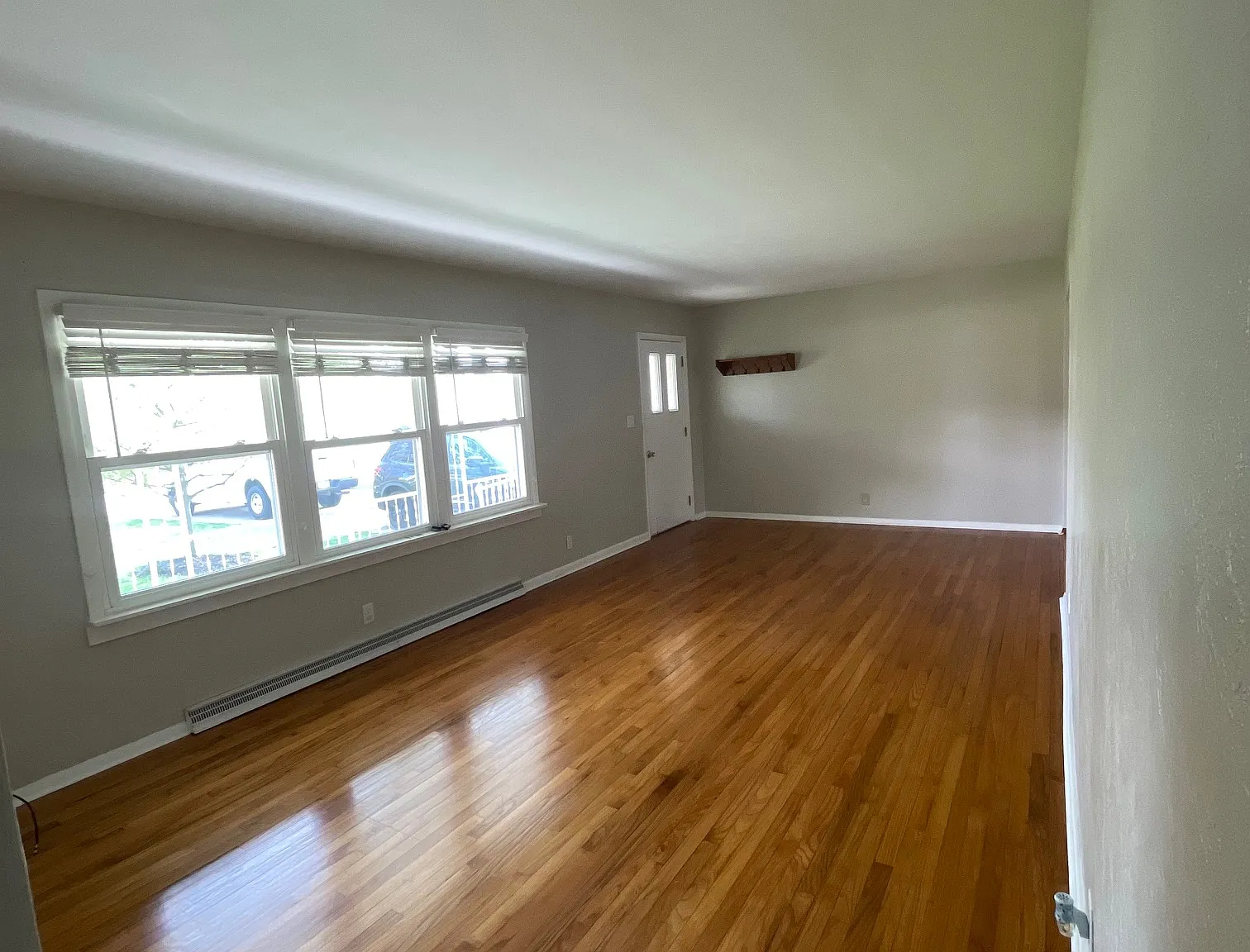 3 bed, 1422 sqft, $1,650 — Photo 4