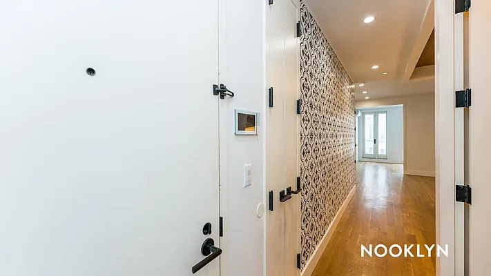 Rented by Nooklyn NYC LLC | media 51