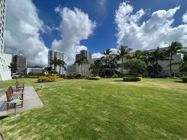88 Piikoi St #3608 — Photo 13